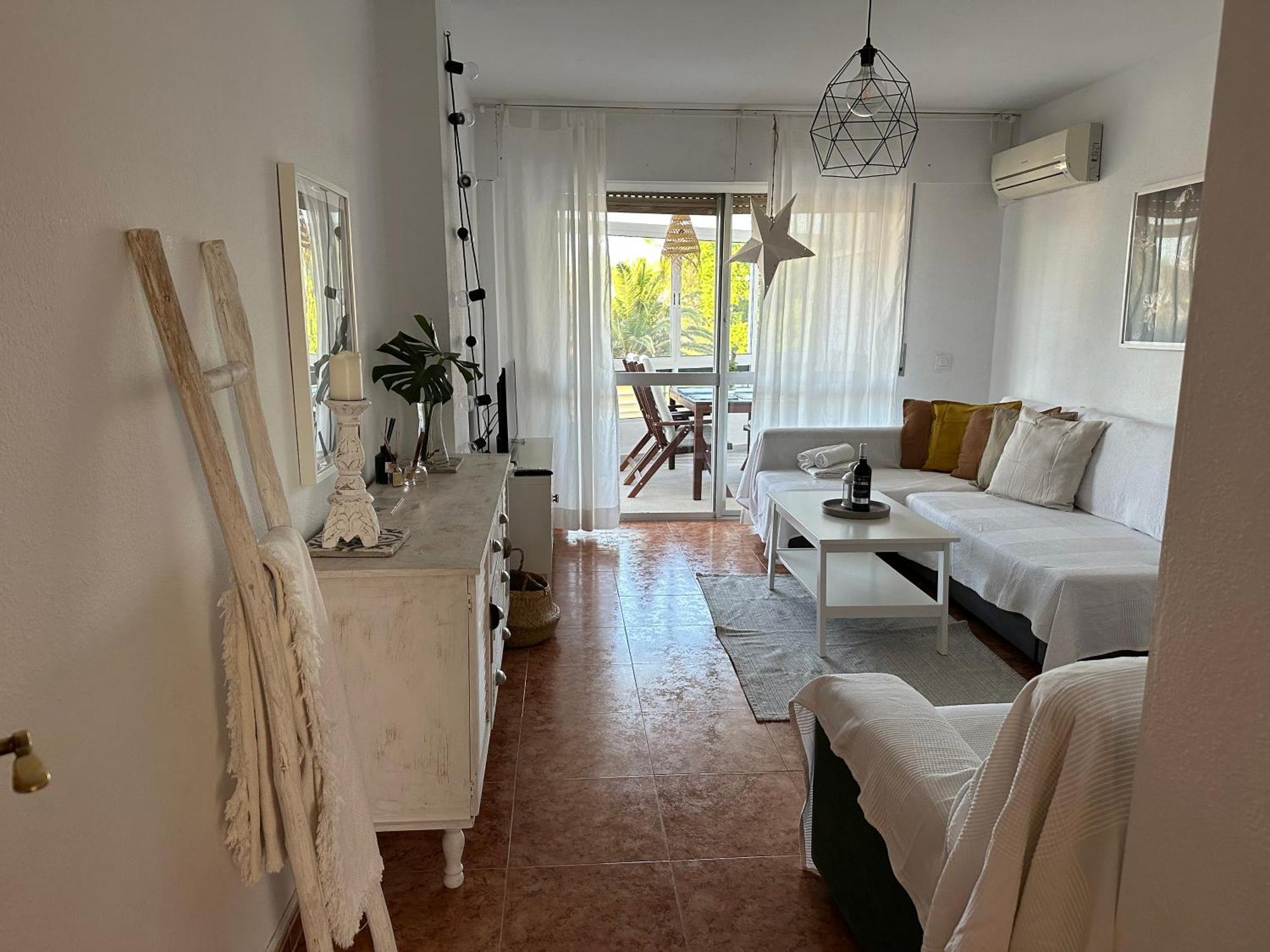 Charming & Cosy Beach Apartment 托雷莫利诺斯 外观 照片
