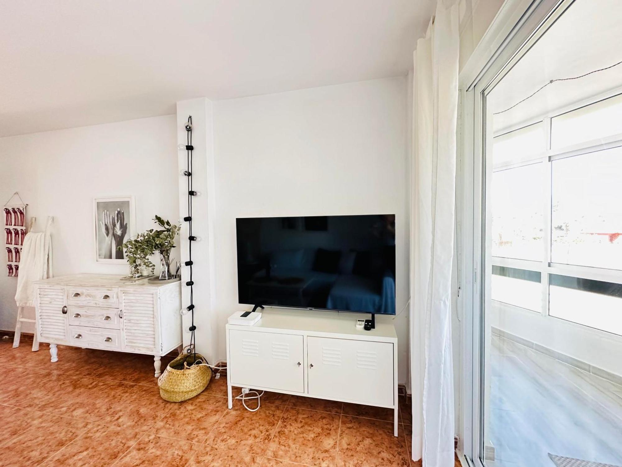 Charming & Cosy Beach Apartment 托雷莫利诺斯 外观 照片
